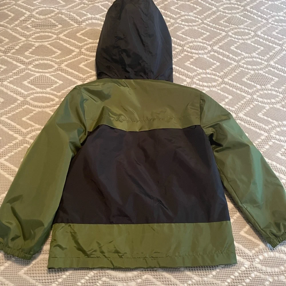 Cat and Jack Raincoat Jacket Green Black Boys Kids XS 4/5